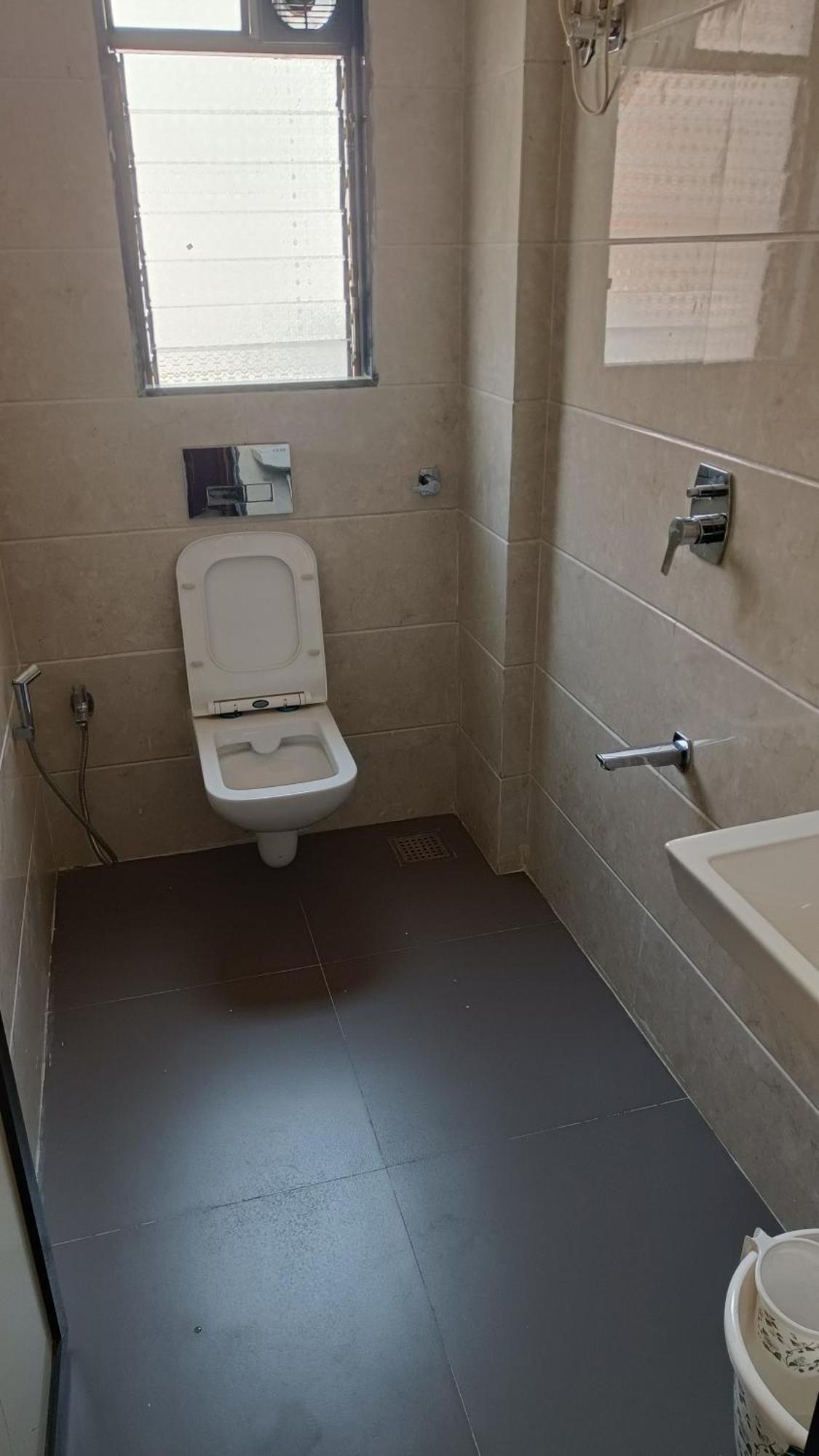 Divine Residency Hotel Нави Мумбай Екстериор снимка